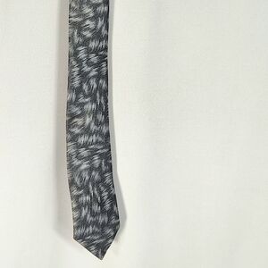 Jordache Black & White Abstract Brush Stroke Pattern Tie
